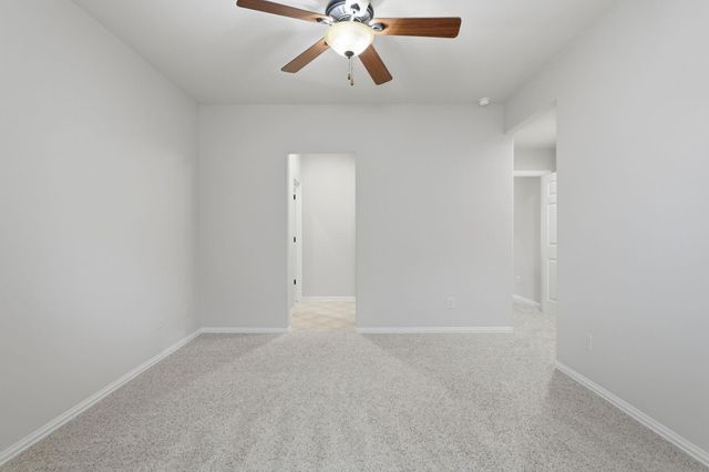 126 E Cove View Trail, The Woodlands, TX 77389