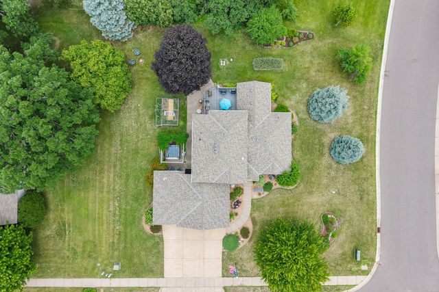 6224 Glacier Drive, North Branch, MN 55056