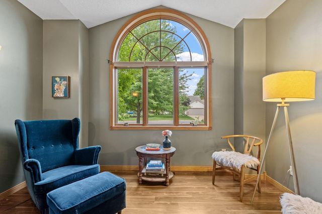 6224 Glacier Drive, North Branch, MN 55056