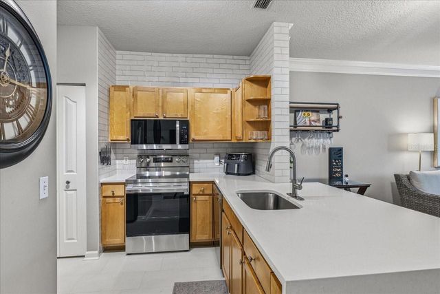 4207 S DALE MABRY HIGHWAY 8308, Tampa, FL 33611