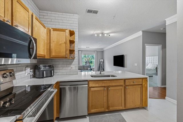 4207 S DALE MABRY HIGHWAY 8308, Tampa, FL 33611