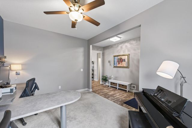 8270 Oakview Court N, Maple Grove, MN 55369