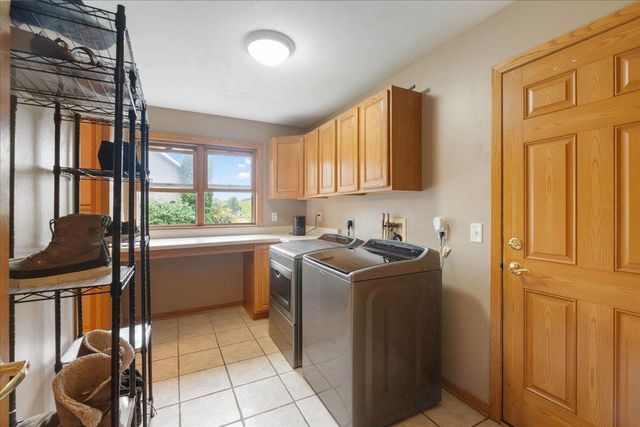 1171 Carriage Drive, Sun Prairie, WI 53590