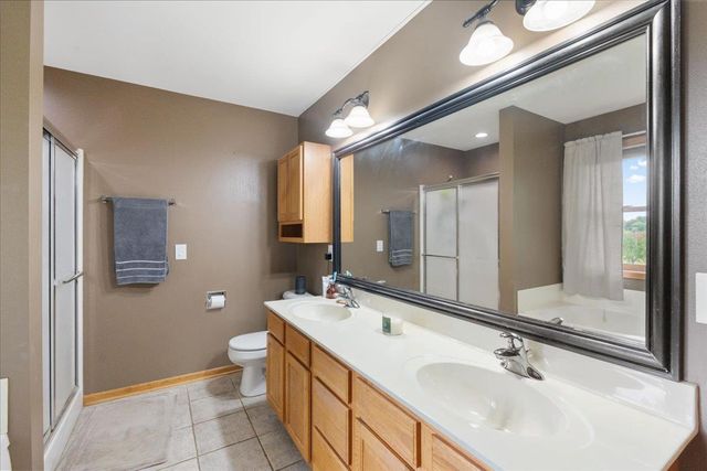 1171 Carriage Drive, Sun Prairie, WI 53590