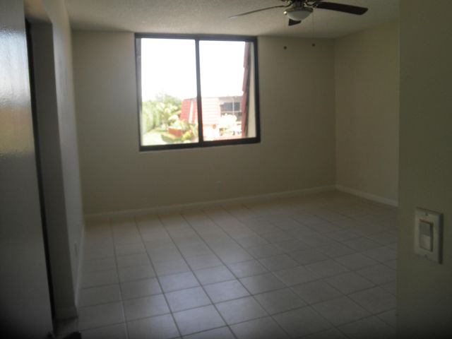 3836 Victoria Drive, West Palm Beach, FL 33406