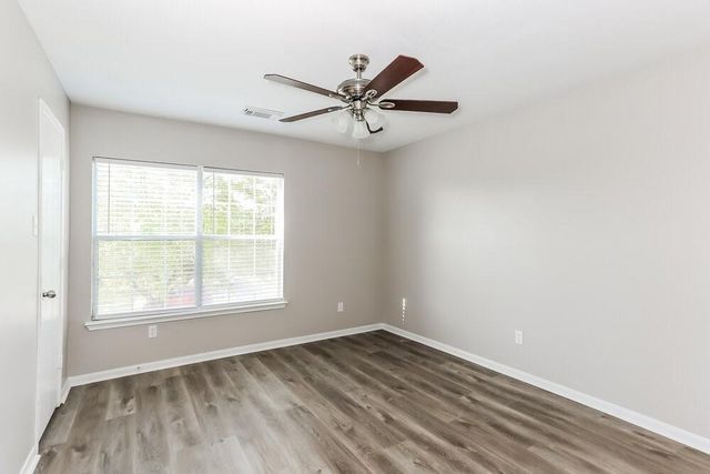 5415 Espuela Lane, Baytown, TX 77521