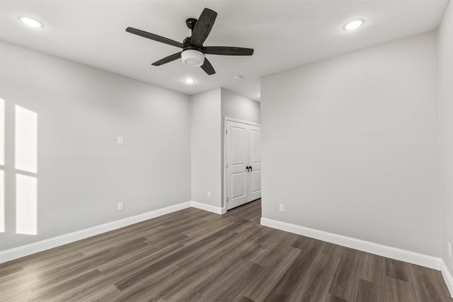 825 Premier Parkway, Grand Prairie, TX 75051