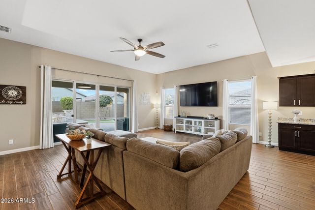 13836 W REMUDA Drive, Peoria, AZ 85383