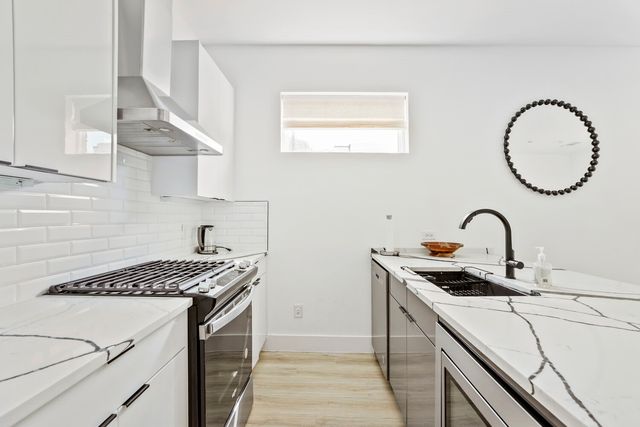 2614 N Carroll Avenue 101, Dallas, TX 75204