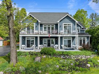 W3920 Lake Shore DRIVE, Lake Geneva, WI 53147