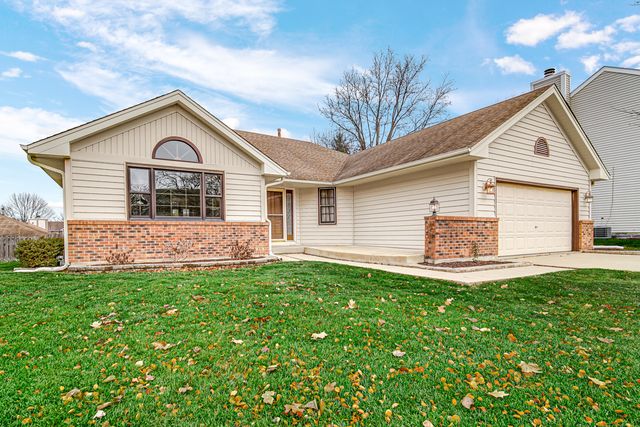 2420 Harbor Court, Aurora, IL 60504