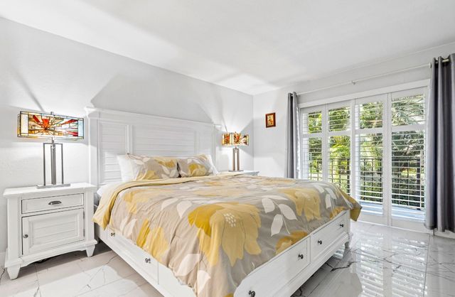 3909 N Ocean Boulevard 102, Fort Lauderdale, FL 33308