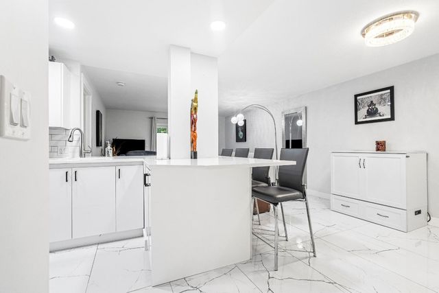 3909 N Ocean Boulevard 102, Fort Lauderdale, FL 33308