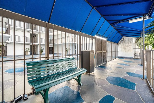 3909 N Ocean Boulevard 102, Fort Lauderdale, FL 33308