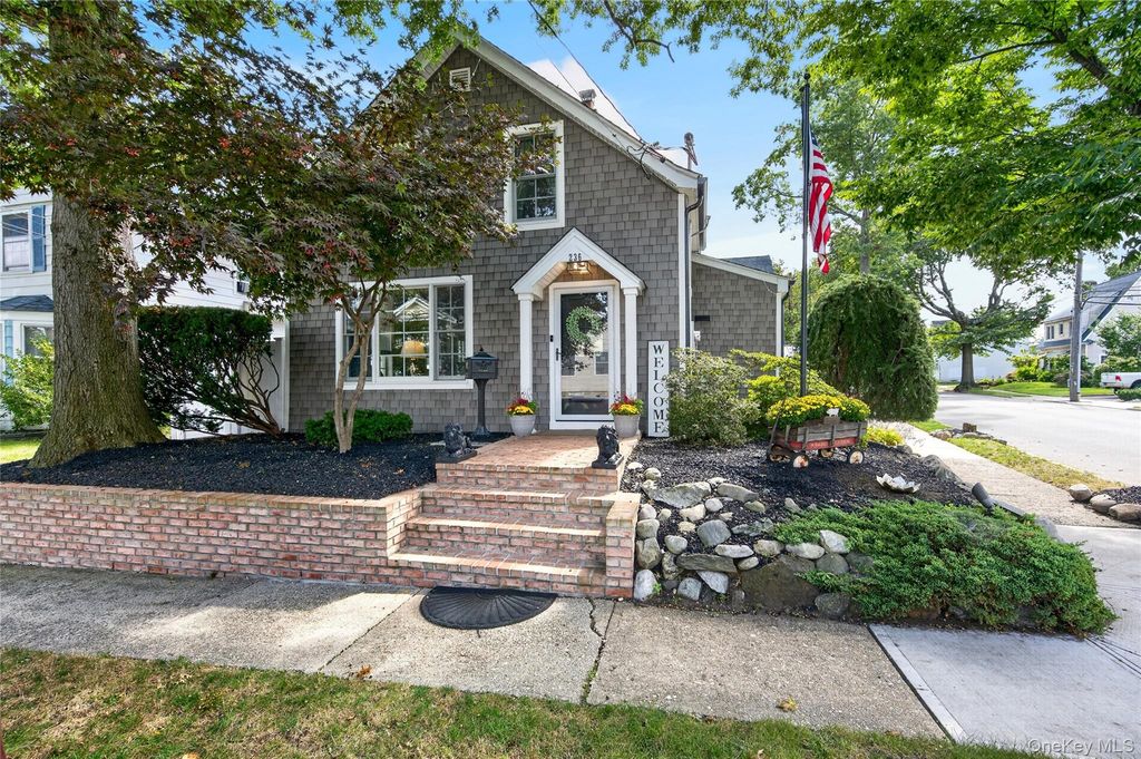 236 Lewis Avenue, Westbury, NY 11590 — photo 2