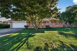 1617 Berwick Lane, Middletown, OH 45042