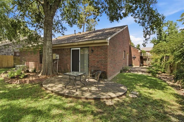 3418 Creek Manor Drive, Houston, TX 77339