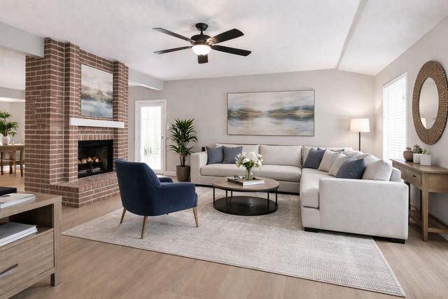 3418 Creek Manor Drive, Houston, TX 77339