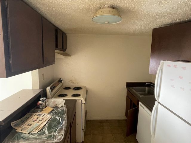 5900 Leonard Road, Bryan, TX 77807