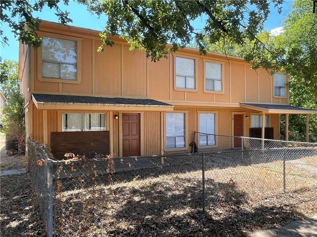 5900 Leonard Road, Bryan, TX 77807