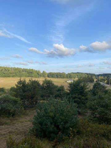 83 Wapping Road, Kingston, MA 02364