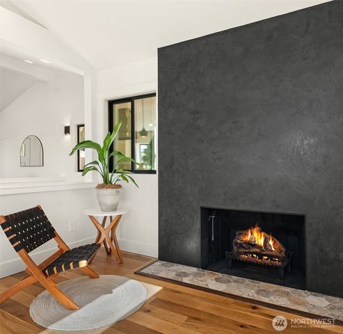 10014 SW 122nd Place, Vashon, WA 98070