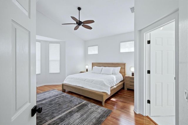 7904 HAMPTON COURT, University Park, FL 34201