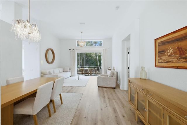 7904 HAMPTON COURT, University Park, FL 34201