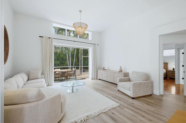 7904 HAMPTON COURT, University Park, FL 34201