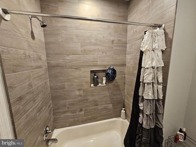 3212 W DIAMOND ST, Philadelphia, PA 19121