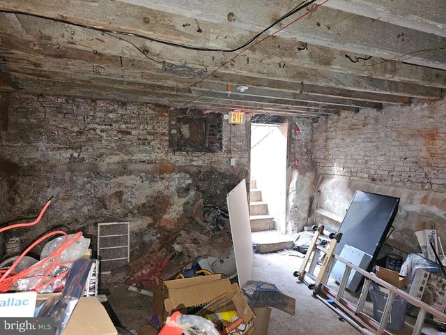 3212 W DIAMOND ST, Philadelphia, PA 19121