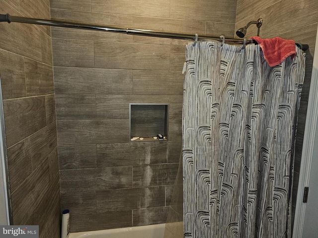 3212 W DIAMOND ST, Philadelphia, PA 19121