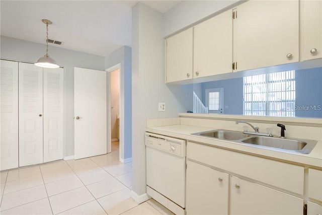 14035 LEMON VALLEY PLACE, Tampa, FL 33625