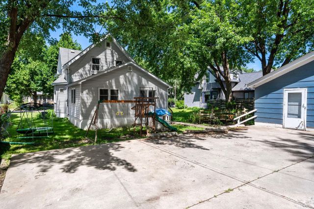 220 Sidney Street E, Saint Paul, MN 55107