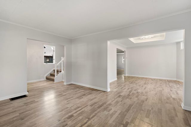220 Sidney Street E, Saint Paul, MN 55107