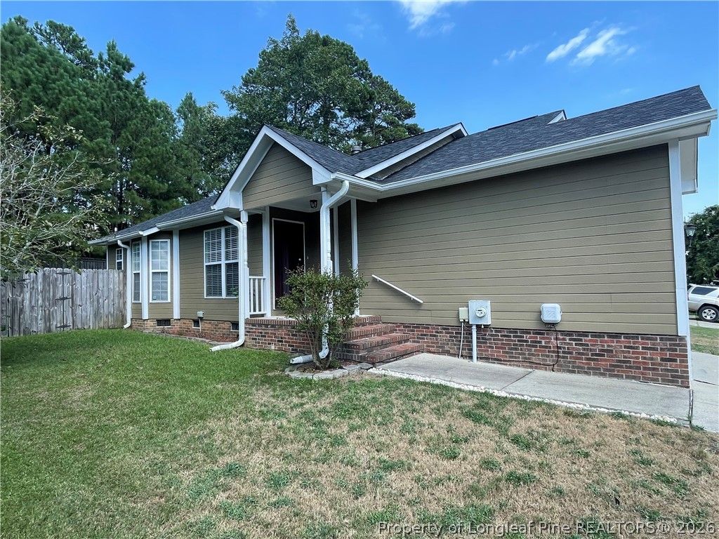 333 Abbottswood Drive, Fayetteville, NC 28301