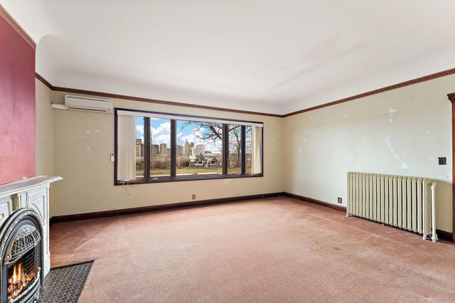 231 Isabel Street W, Saint Paul, MN 55107