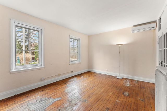 231 Isabel Street W, Saint Paul, MN 55107