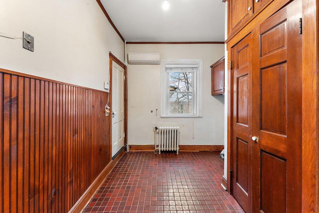 231 Isabel Street W, Saint Paul, MN 55107