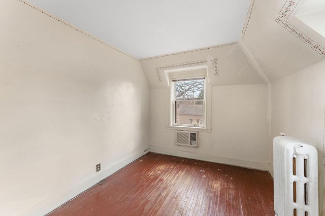 231 Isabel Street W, Saint Paul, MN 55107