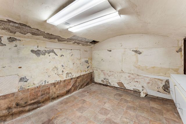 231 Isabel Street W, Saint Paul, MN 55107