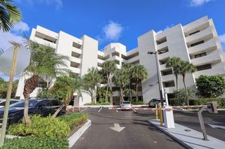 4201 N Ocean Drive 304, Hollywood, FL 33019