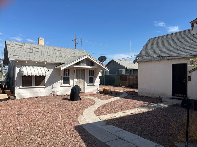 309 North 8th Street, Las Vegas, NV 89101
