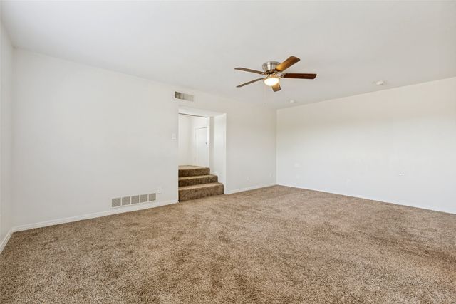3611 Stables Lane, Dallas, TX 75229