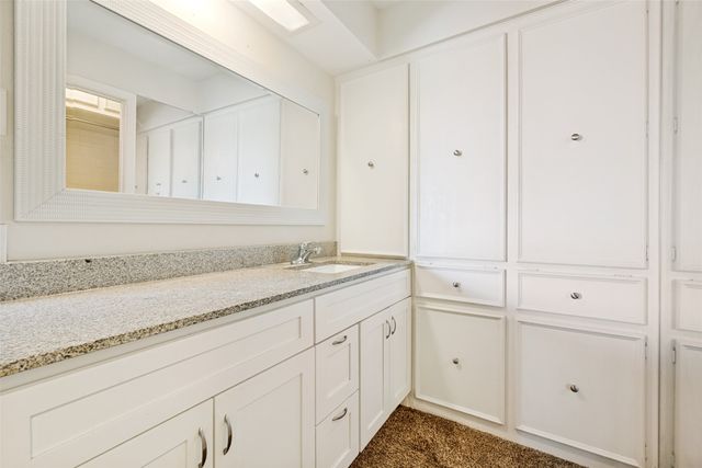 3611 Stables Lane, Dallas, TX 75229