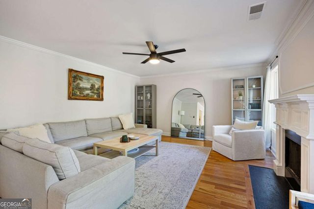 6330 Woodlore Drive NW, Acworth, GA 30101