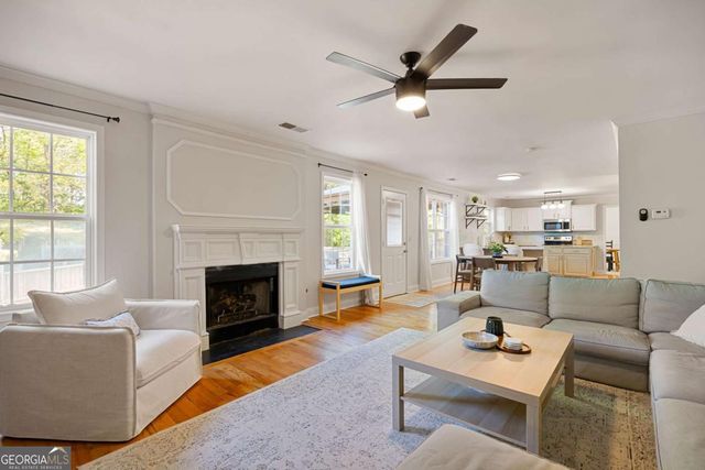 6330 Woodlore Drive NW, Acworth, GA 30101