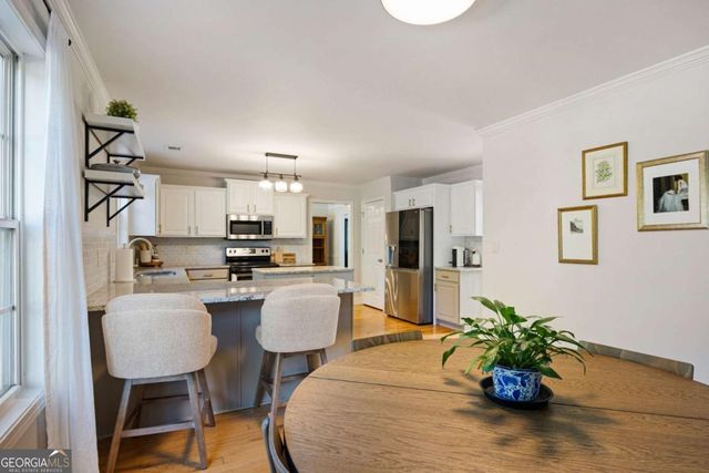 6330 Woodlore Drive NW, Acworth, GA 30101