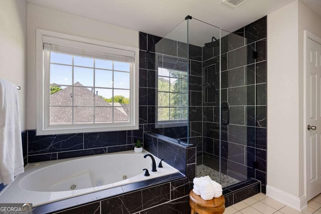 6330 Woodlore Drive NW, Acworth, GA 30101