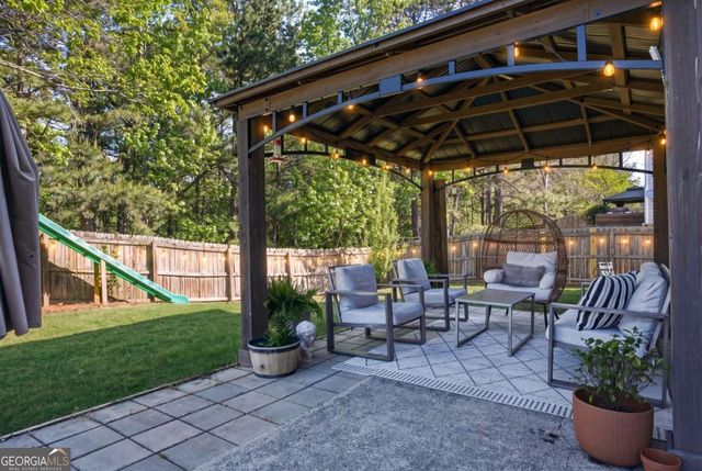 6330 Woodlore Drive NW, Acworth, GA 30101